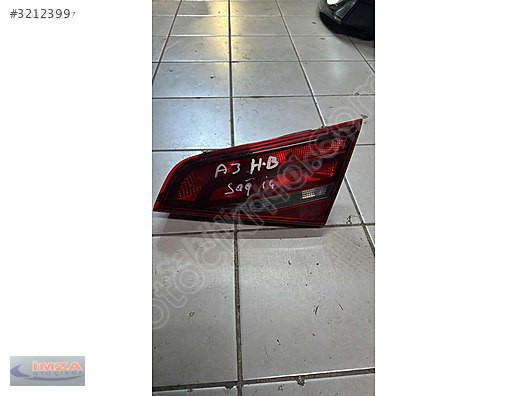 8V0945094 AUDI A3 HB SAĞ İÇ STOP
