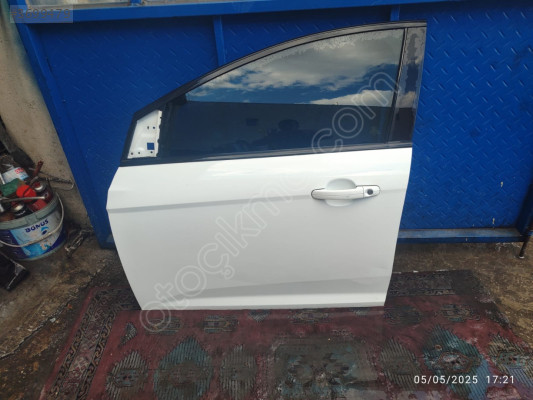 FORD FOCUS 3 SOL ÖN  KAPI DOLU BOŞ