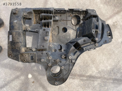 MERCEDES BENZ ACTROS SAĞ FAR BRAKET A9608852065