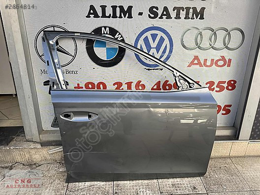 Skoda oktavia 2021 sağ ön kapı