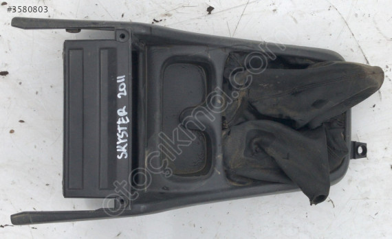 nissan skystar 2011 orta/ara konsol (son fiyat)