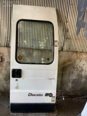 Fiat ducato arka sag bagaj kapağı orijinal