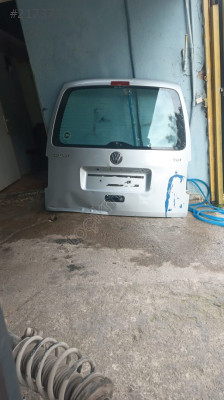 Volkswagen Caddy dolu bağaj kapağı çıkma