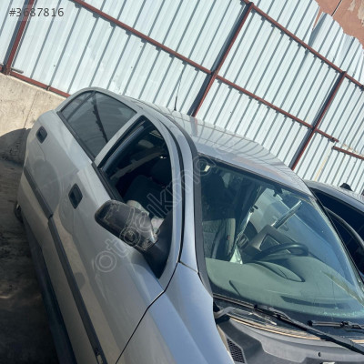 Orijinal Opel Astra G Sağ Ön Kapı - Çıkma Parça