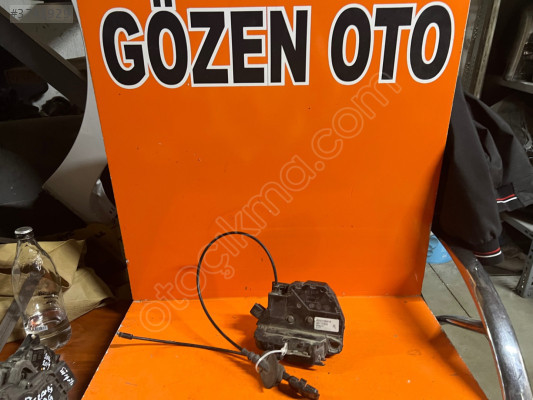 RENAULT CLİO 4 SOL ARKA KAPI KİLİDİ ORJİNAL ÇIKMA