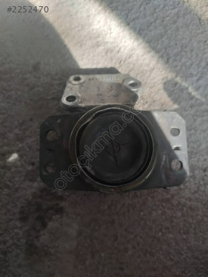 Peugeot 307 çıkma motor kulağı