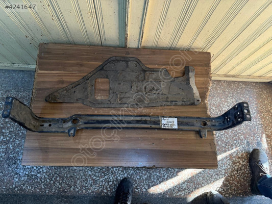 FORD ESCORT RADYATÖR ALT SACI ORJİNAL ÇIKMA 95-00 MODEL