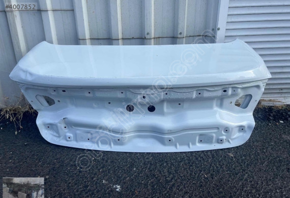 RENAULT MEGANE 4 BAĞAJ KAPAĞI ORJİNAL ÇIKMA