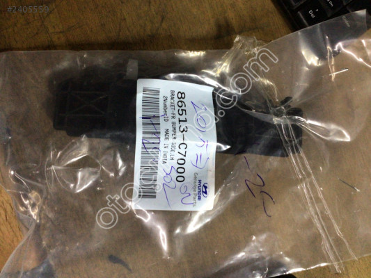 Hyundai i30 tampon baglantı braketi ön sol orjinal