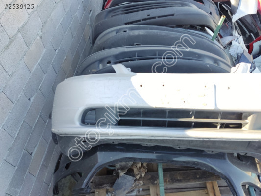 2000 model Honda Civic ön tampon orijinal çıkma