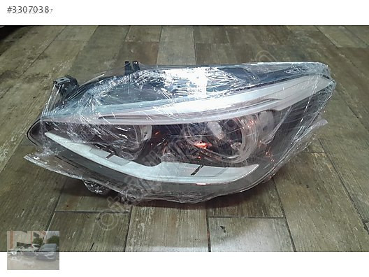 2014 BMW 1 SERİSİ LEDLİ SAĞ FAR ÜNALLAR OTO YEDEK PARÇADA