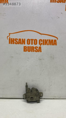 Ford C-Max 2004-2007 Ön Kaput Kilidi Elektriksiz ve Alarmsız