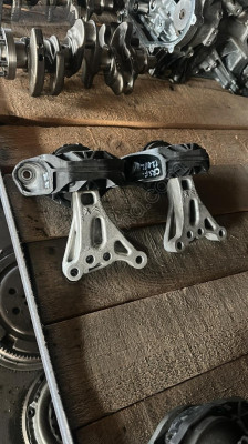 CORSA D E F MOTOR SANZUMAN KULAGİ TAKOZU