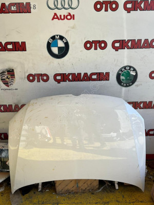 Volkswagen Polo Modeli İçin Kaliteli Çıkma Kaput