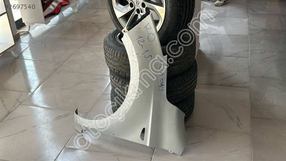 2012-2015 HYUNDAİ İ20 ORJ ÇIKMA GRİ SOL ÖN ÇAMURLUK