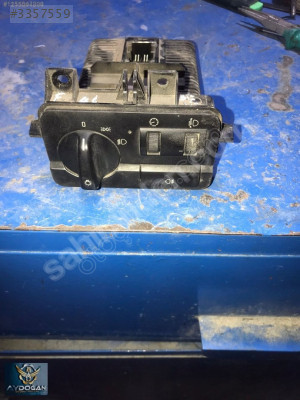 OTO CEM'DEN ÇIKMA BMW 3 SERİSİ E46 FAR AÇMA ANAHTARI
