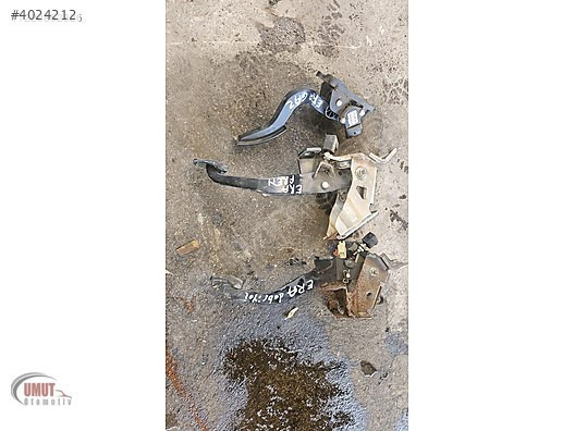 HYUNDAİ ACENT ERA GAZ PEDALI (32727-1G801) ( PA66-GF35)