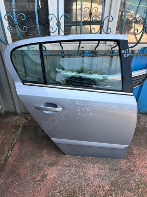 OPEL ASTRA 2006 SAĞ ARKA KAPI