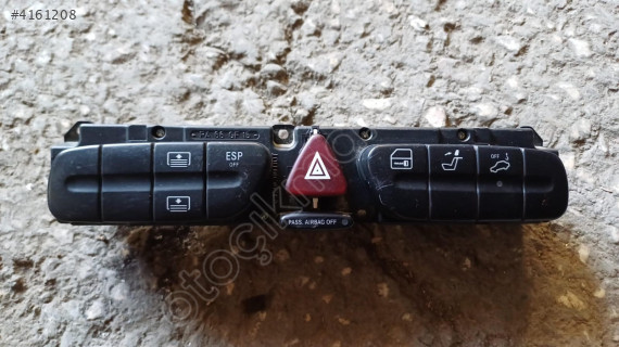 Mercedes W203 W221 W209 W215 4'lü Flaşör Düğmesi Komple