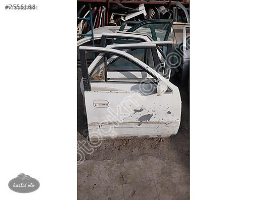Hyundai Elentra sağ ön kapı