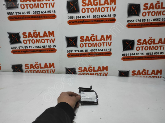 HONDA CİVİC 12-16 ÇIKMA SAĞ SİS LAMBASI BRAKETİ HONDA33905-TV0