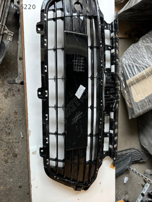 Ön Panjur 2014 2018 - Hyundai İ20 86569-C8110