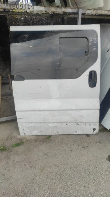 RENAULT TRAFİC 2 SAĞ SÜRGÜLÜ KAPI