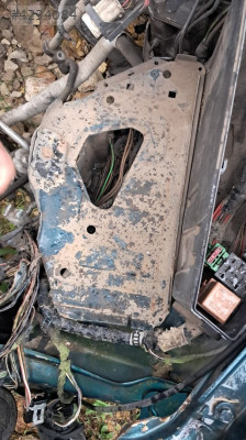 OPEL OMEGA B AKÜ ALT TABLA.OTO ERKAN ÜNYE