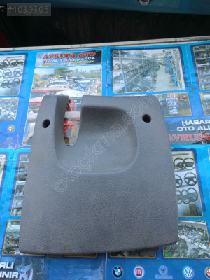 7700430807 Megane 1 torpido (göğüslük) sol alt plastiği