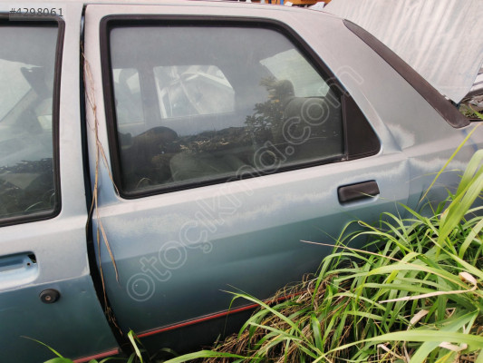 FORD SIERRA SOL ARKA KAPI