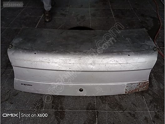 Fiat Siena bagaj kapağı 10.000 TL