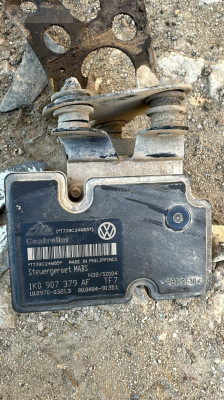 Volkswagen Caddy 2010 model ABS beyni 25.000