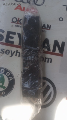 5P0864723 Seat Leon 2015 bagaj taban plakası köpüğü