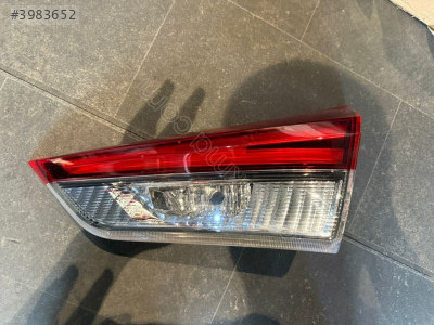 TOYOTA AURİS 2016 2018 SAĞ İÇ LEDLİ STOP ÇIKMA ORJİNAL