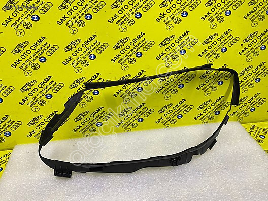 MERCEDES W205-205-C180-C200-C220 SOL FAR LASTİĞİ / A20582601