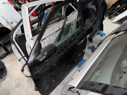 RENAULT MEGANE 2 ÇIKMA ORJİNAL HATASIZ DOLU SOL ÖN KAPI BD2