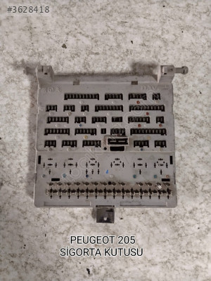 PEUGEOT 205 SİGORTA KUTUSU