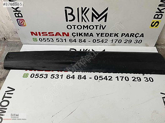 Nissan Qashqai J12 (2024-) Sol Ön Kapı Bandı
