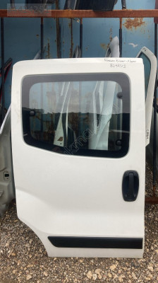 FİAT FİORİNO SAĞ SÜRGÜLÜ KAPI HATASIZ BOYASIZ DOLU MONTECAR