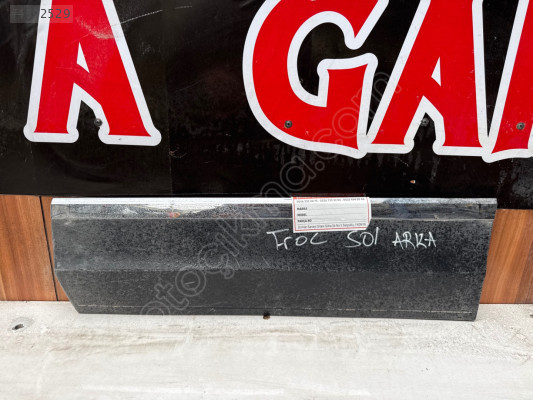 Volkswagen Troc sol arka kapı çıtası kapı bandı dodik