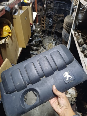 CİTROËN C4 1.4 VTİ MOTOR KORUMA KAPAĞI ÇIKMA ORJİNAL
