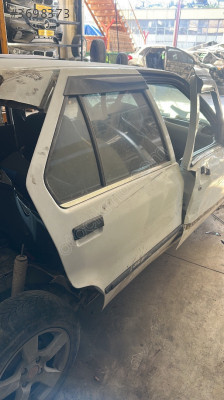 RENAULT EUROPA 19 SAĞ ARKA KAPI BEYQZ HATASIZ