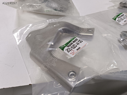 MERCEDES C W205 RADYATÖR BRAKETİ SAĞ ALT 2056204100 SY