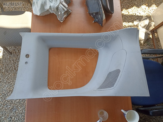 Fiat Doblo Sağ Arka Cam Kaplama Geniş Aile