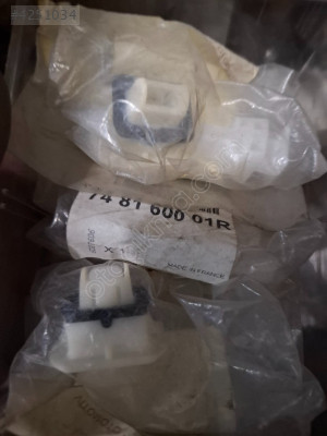 Laguna 3 kapı döşeme klps 748160001R