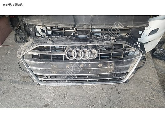 Audi A4 Modeli İçin Ön Panjur - Oto Çıkma Parçalar