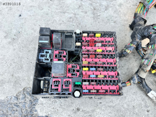 CONNECT 110 PS DELUX SİGORTA KUTUSU