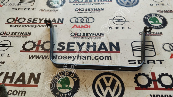2Q0201655A T-cross yakıt deposu tutucu braketi