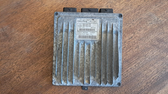 Renault Clio 1.5 Motor beyni 8201002106