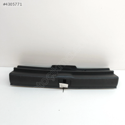 8V4863471F ORJNAL BAGAJ KİLİT KORUMA PANELİ AUDI A3 20132022